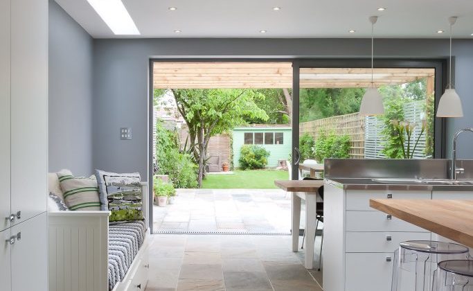 Fascinating Large Kitchen Floor Tiles Gloss Beautiful Big Modern Other Porcelain Uk Glass Tile Backsplash Grey Extra Format Ideas White Small Cream Black Subway 683x1024