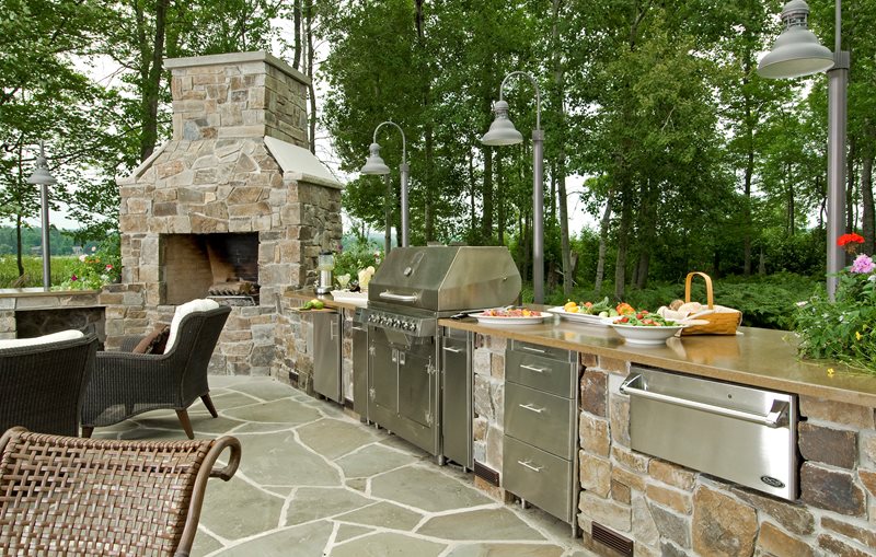 Cute Backyard Outdoor Kitchen Gourmet Appliances Lake Street Design Studio 8238