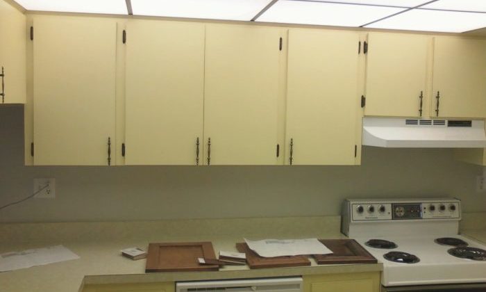 Excellent Kitchen Cabinets Refacing Diy Tehranway Decoration For Resurfacing 700x525