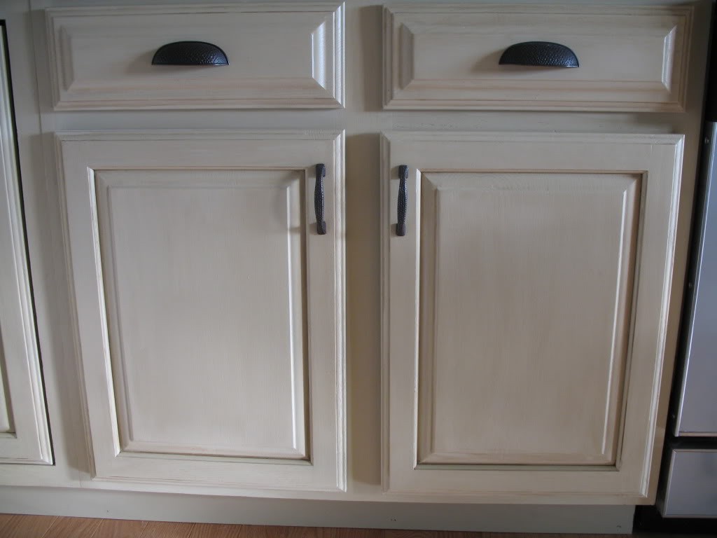 Extraordinary Painting Kitchen Cabinets Distressed White Oak White1