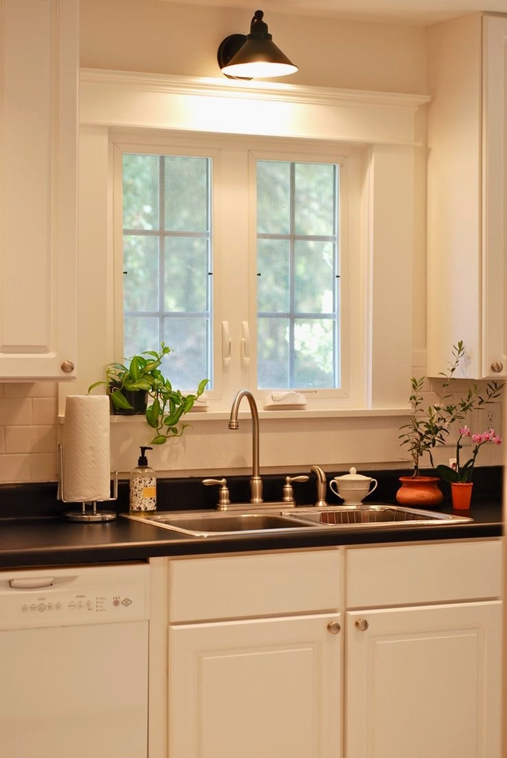 Good Fly Lights For Kitchens Ausgezeichnet Best 20 Over Sink Lighting Ideas On Pinterest 11