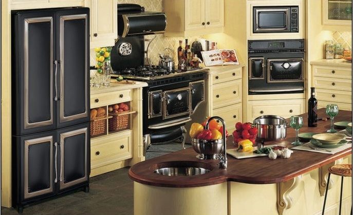 Great Vintage Style Kitchen Appliances Red Refrigerator And Stove New Retro Of