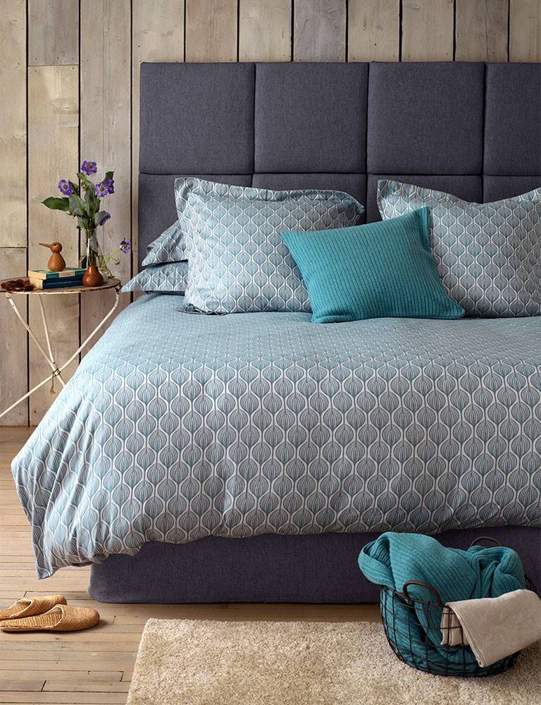 Pretty Teal Bed Linen Teasles New 2 3